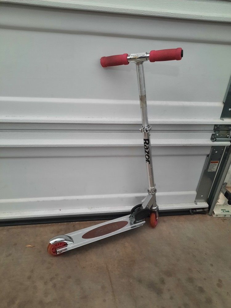 Razor Scooter 