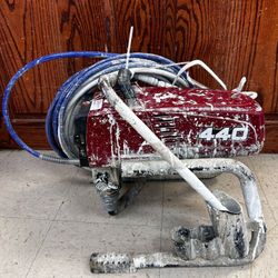 Titan 440  Airless Paint Sprayer