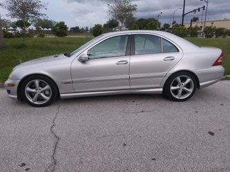 Mercedes 2005 (C 230)