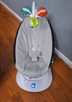 Baby Swing 4moms Mamaroo