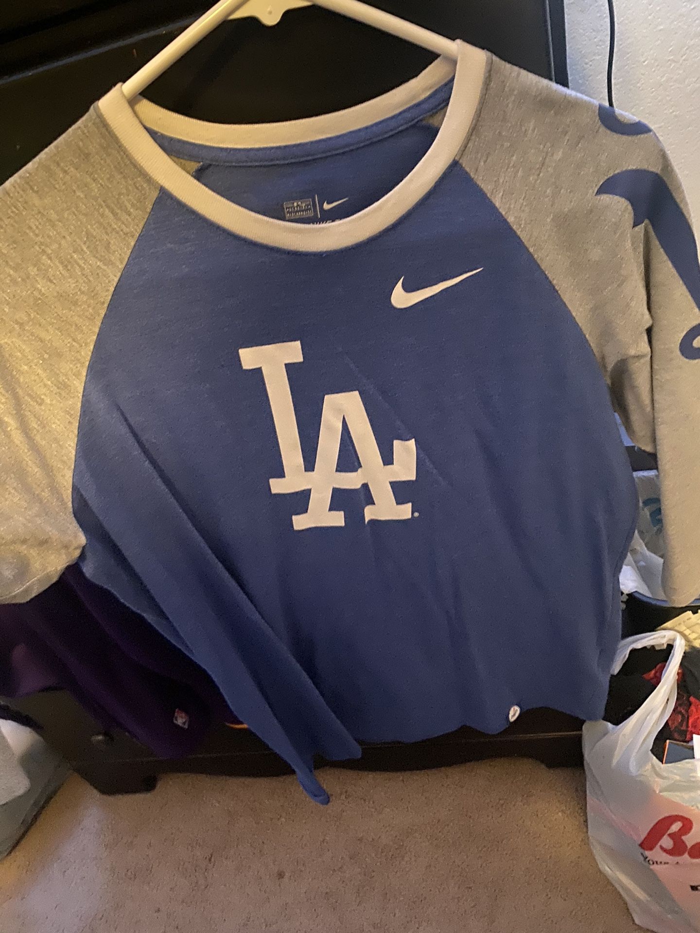 Women’s Dodger Baseball Tee
