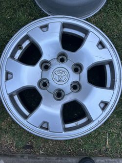 16” Toyota Tacoma OEM rims