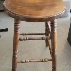 WOODEN STOOL