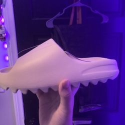 Yeezy Slides