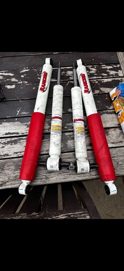 Kits de nivelación/ LEVELING KITS