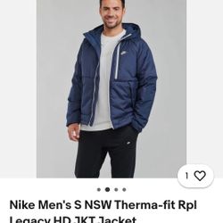 Mens Nike Rain Jacket And Columbia Rain Jackets!