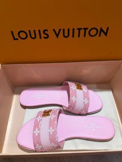 💕 Pink LV Sandals