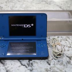 DSi XL - UTL-001 Blue Handheld Console with no stylus