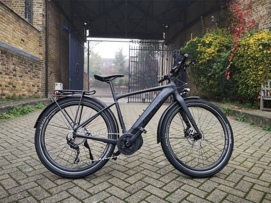 2023 GIANT FASTROAD E+
EX PRO CLASS 3 E-BIKE2023 GIANT FASTROAD E+ EX PRO CLASS 3 E-BIKE