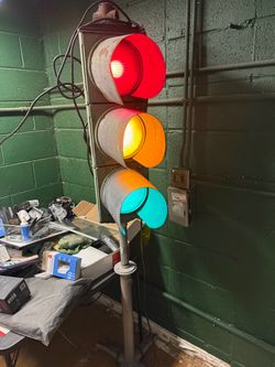 Old Vintage Traffic Stop Light