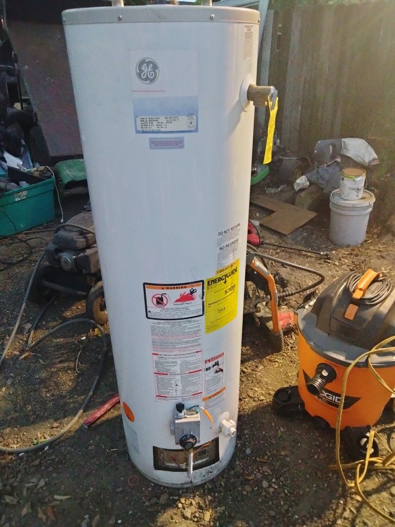 G.E. Gas Water Heater