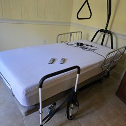 Hospice Bed And Pull Up 