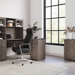 59"W L-Shape Corner Computer Desk – Gray (Excellent Condition, Lightly