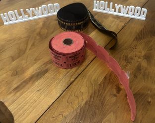 HOLLYWOOD THEMED PROPS