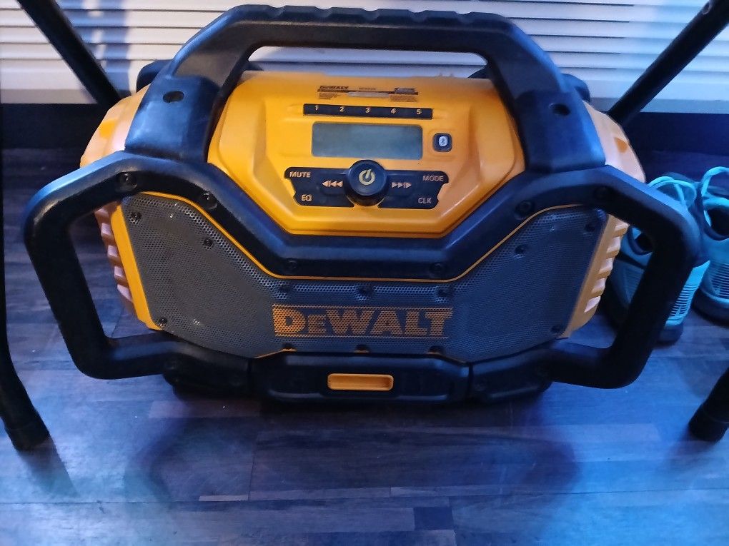 Dewalt Work Speaker/ AC Outlet And Charging Station