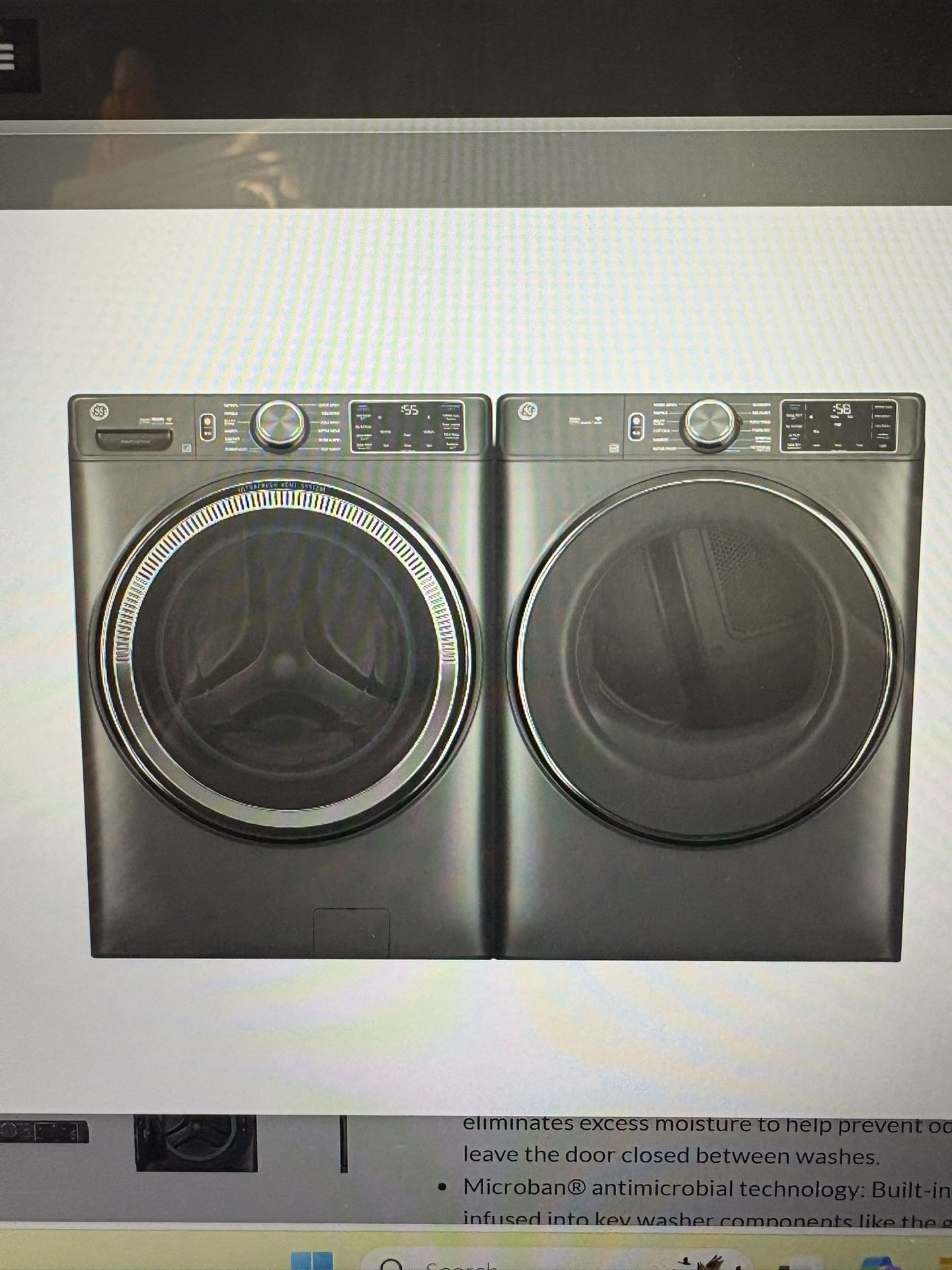 GE Front Load Washer And Dryer Set 🎃