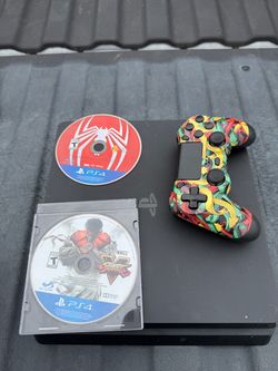 PS4 Slim 2 games & Controller