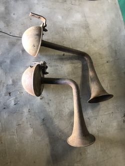 Town And County Horns 