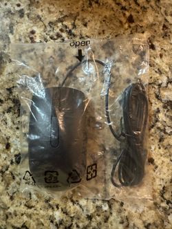 Dell Wired Mouse -0DMV3P. ,  1 new and 4 used.