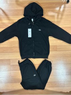 Alo Yoga black tracksuit set #aloyoga #activewear