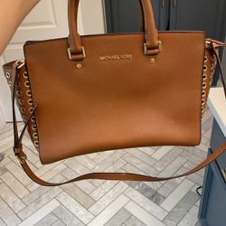 Michael Kors purse