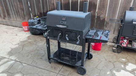 Char-broil dual zone charcoal grill