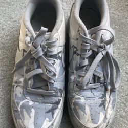 NIKE Air Force 1 Camo White Reflective Low Men’s Shoes #820438-104 Size: 7Y