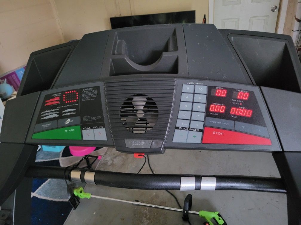 Proform 640 Interactive Trainer Treadmill