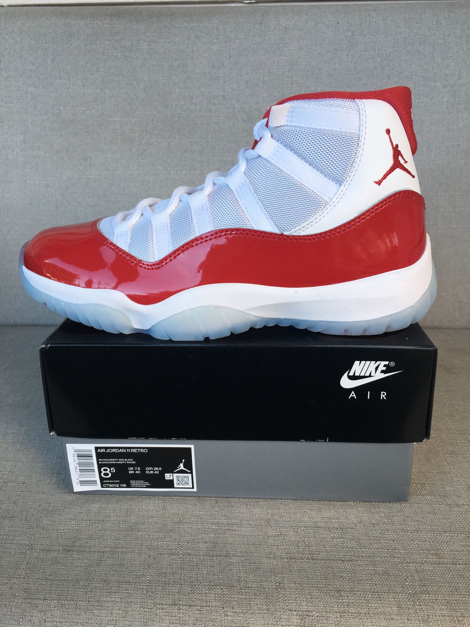 Jordan 11 Retro Cherry 