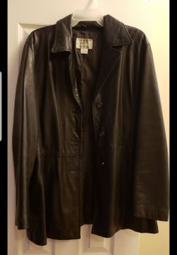Jacqueline Ferrar genuine lambskin womens jacket- Extra Large