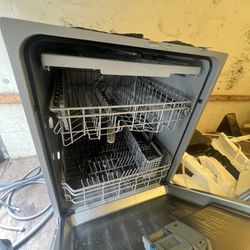 Dishwasher 
