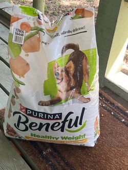 Dog food lookin to trade for purina dry food