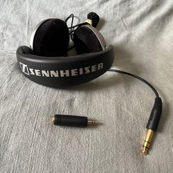 Sennheiser hd555 Over Ear Headphones with Aux Adaptor