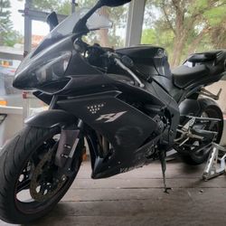 2007 Yamaha YZF-R1