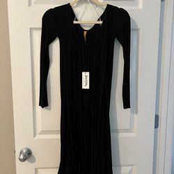NWT Rachel Pally Black Dress Medium Scoop Neck Rayon Long Sleeve A-line Midi SOFT  Gorgeous!!!  Super soft. Stretch. Gathers.  Comfy.   
