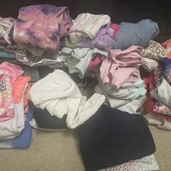 Girls Clothes Over 10 Peices 
