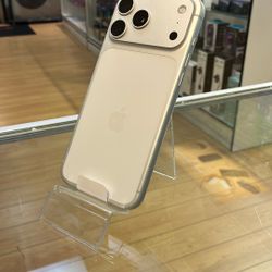 Apple iPhone 17 Pro Max 256gb Factory Unlocked/ Liberado De Compania 