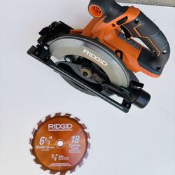 Ridgid 18V 6-1/2” Circular Saw (TOOL ONLY/SOLO LA HERRAMIENTA)
