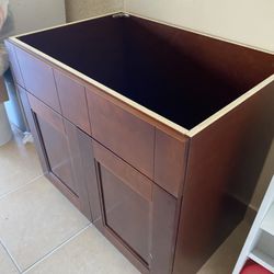 New kitchen sink cabinet