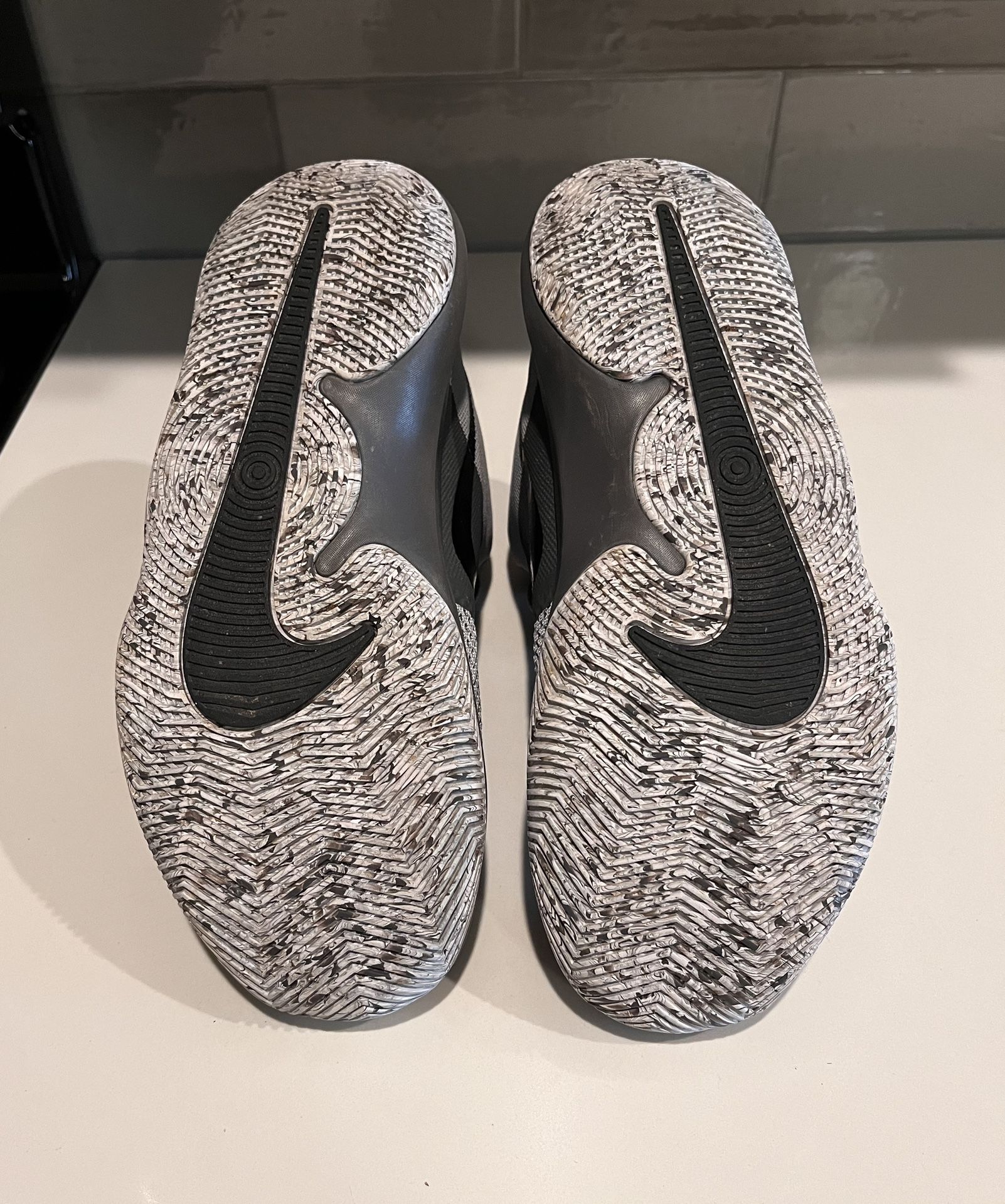 Nike Air Precision | Men