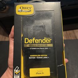 OtterBox Defender For iPhone XR