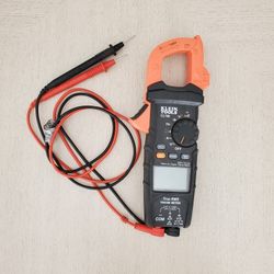 Clamp Meter Klein tools CL700