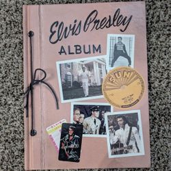 ELVIS Presley 2001 HARDCOVER  BOOK  https://offerup.com/redirect/?o=VS5TQQ== Like New Make Offer 