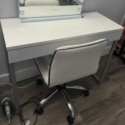 White Desk