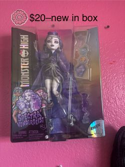 Monster High Spectra Vondergeist