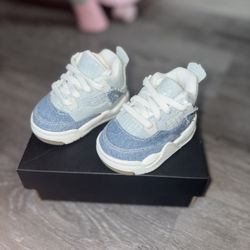 Worn Blue Jordan 4 Size 2c