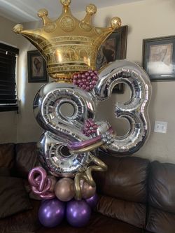 Balloons decorations and bouquet