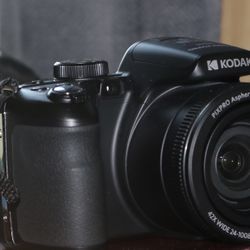 Kodak Pixpro Az425