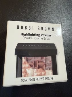 Bobbi Brown highlighter powder