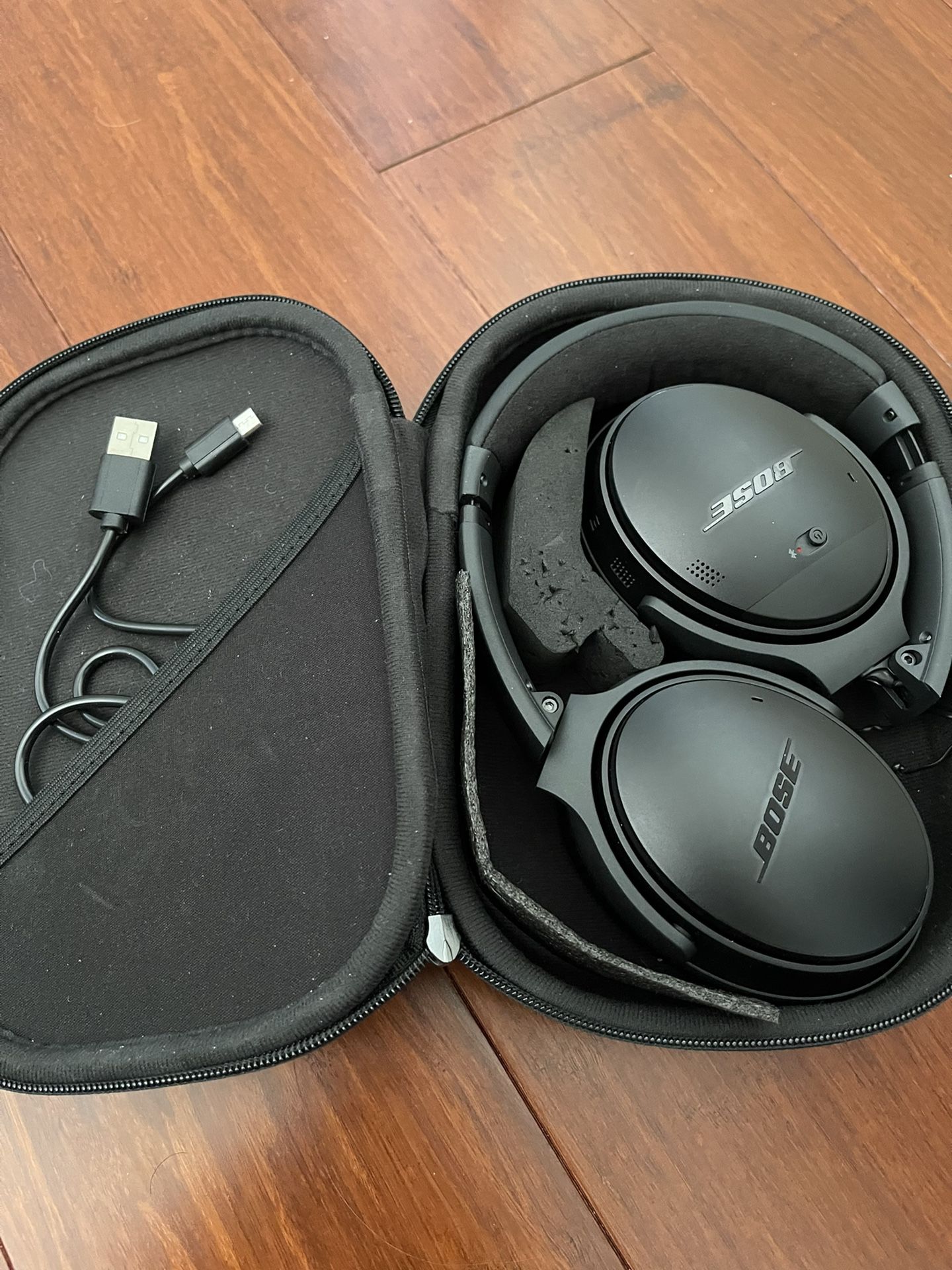 Bose QC 35 II wireless headphones black